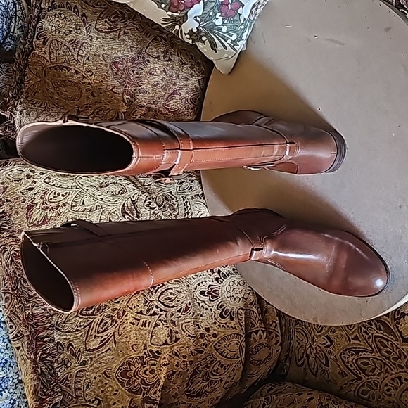 Brown leather riding boots - Picture 6 of 16